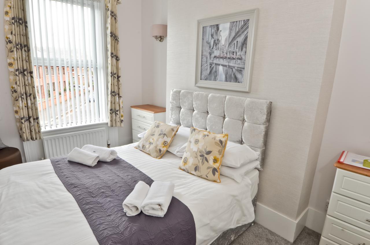 Oyo Parador Lodge Belfast Buitenkant foto