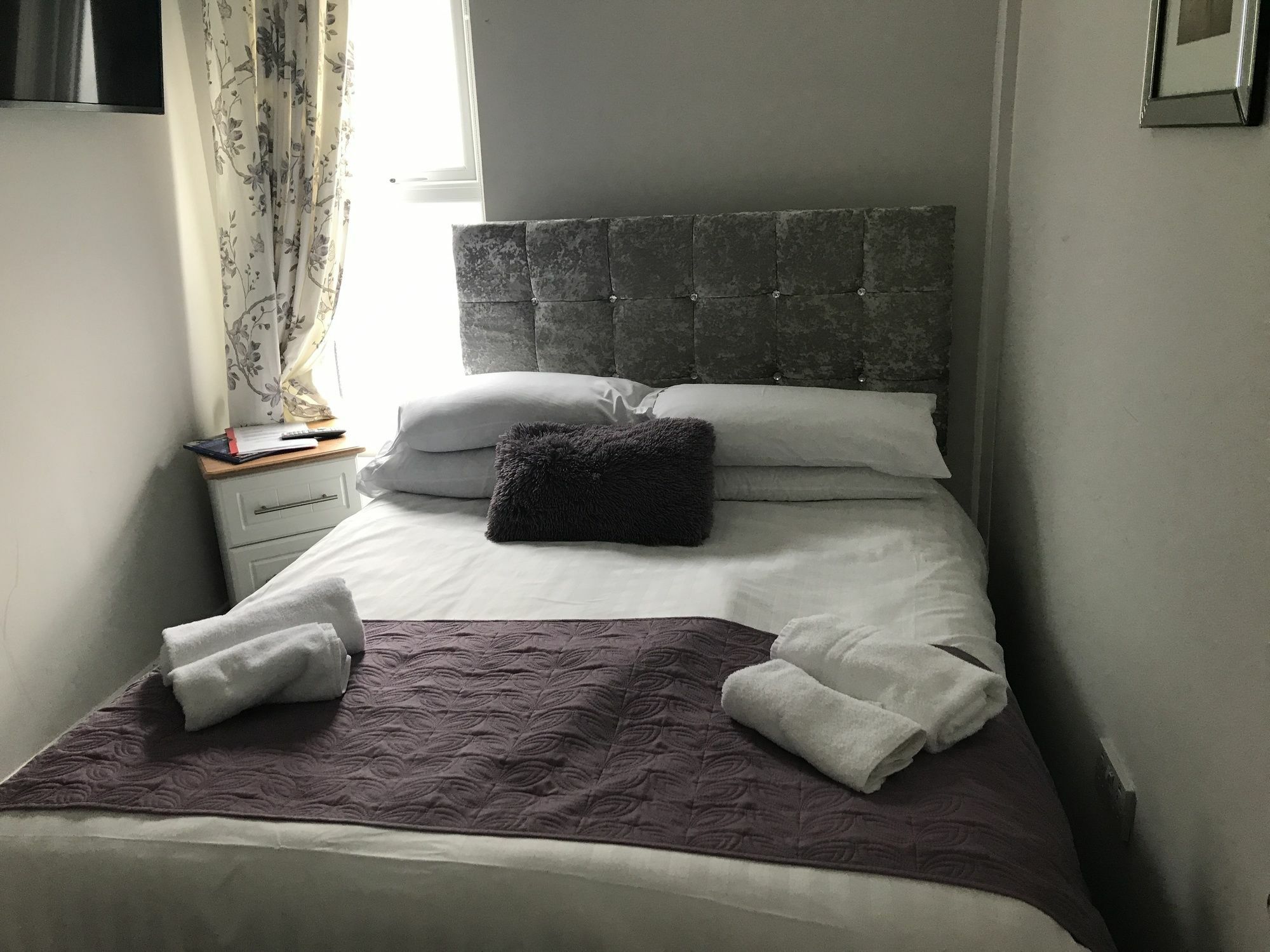 Oyo Parador Lodge Belfast Buitenkant foto