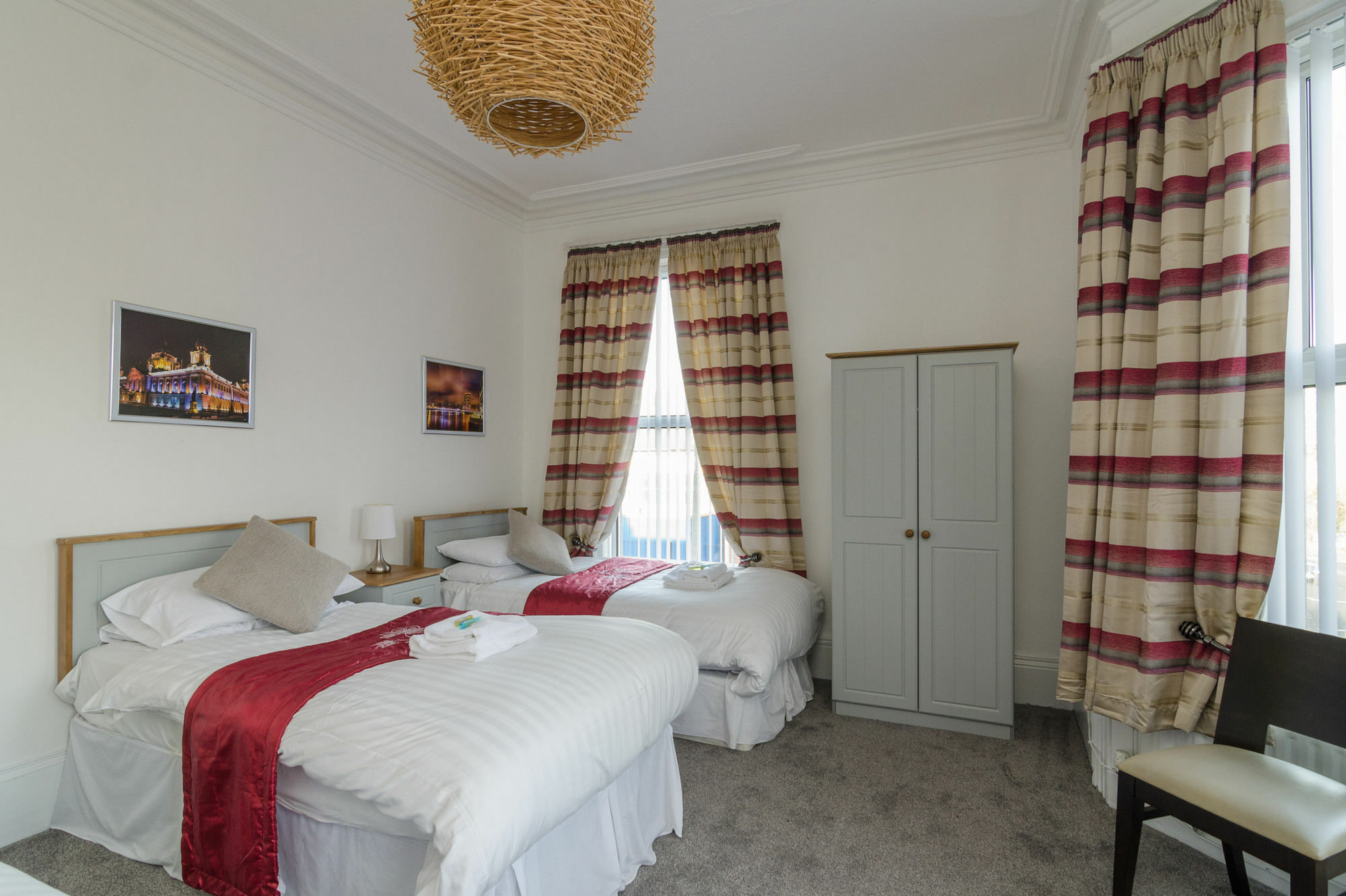 Oyo Parador Lodge Belfast Buitenkant foto