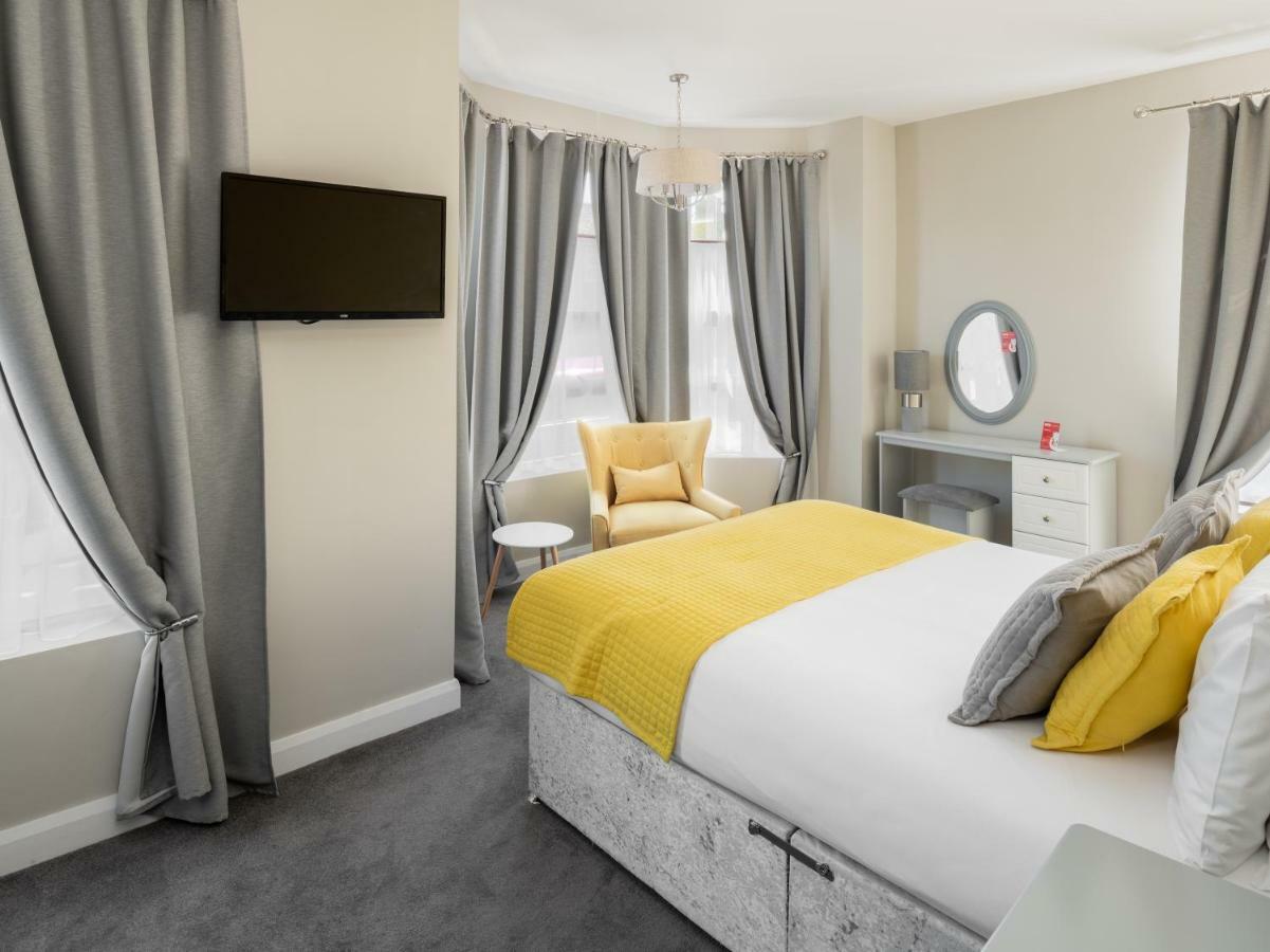 Oyo Parador Lodge Belfast Buitenkant foto